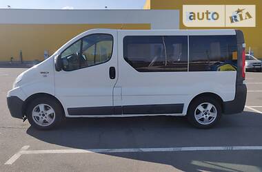Минивэн Renault Trafic 2010 в 
