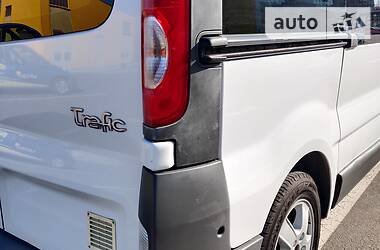 Минивэн Renault Trafic 2010 в 