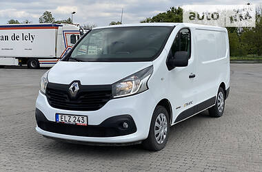 Вантажопасажирський фургон Renault Trafic 2014 в 