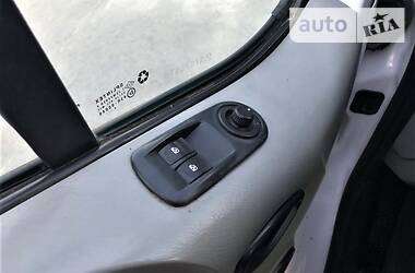 Мінівен Renault Trafic 2005 в 