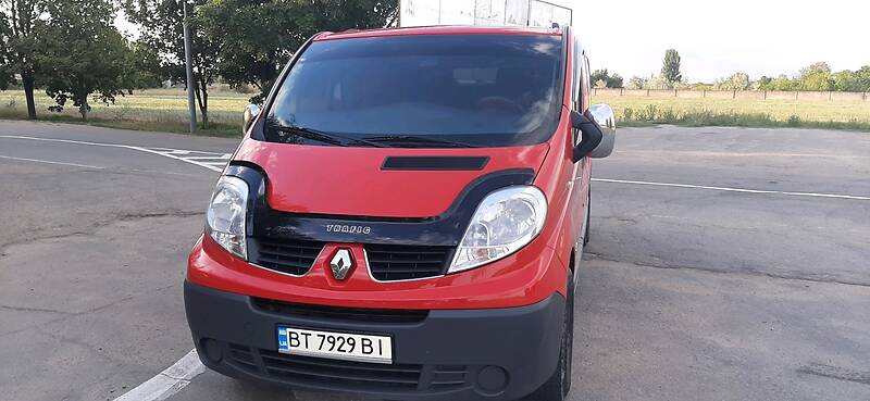 Вантажопасажирський фургон Renault Trafic 2012 в Херсоні фото 7 Вантажопасажирський фургон Renault Trafic 2012 в Херсоні