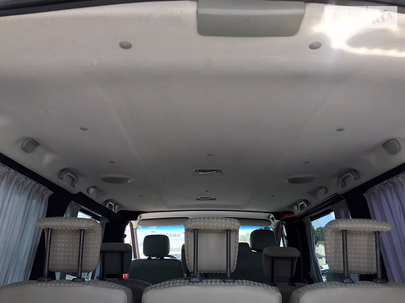 Вантажопасажирський фургон Renault Trafic 2007 в Чернівцях фото 15 Вантажопасажирський фургон Renault Trafic 2007 в Чернівцях