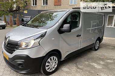 Грузопассажирский фургон Renault Trafic 2015 в Одессе