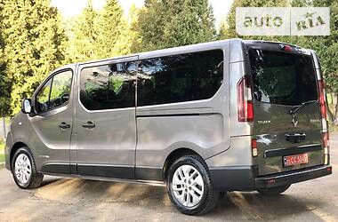 Минивэн Renault Trafic 2016 в Ровно