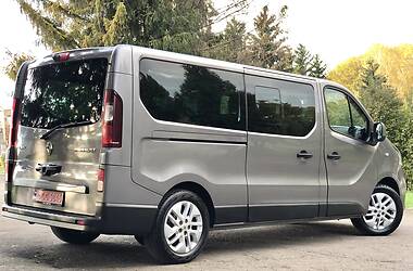 Минивэн Renault Trafic 2016 в Ровно