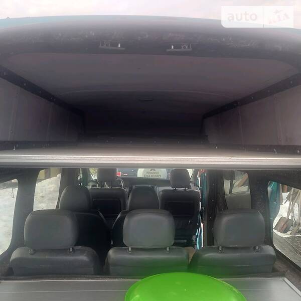 Минивэн Renault Trafic 2004 в Киеве фото 19 Минивэн Renault Trafic 2004 в Киеве