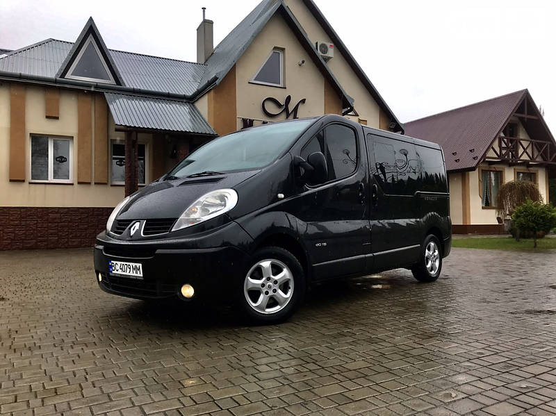 Минивэн Renault Trafic 2012 в Самборе