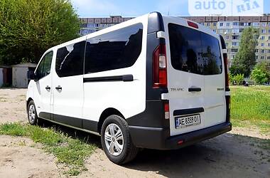 Минивэн Renault Trafic 2015 в Днепре