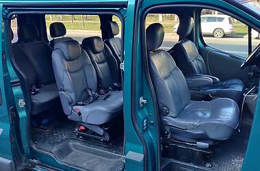 Мінівен Renault Trafic 2004 в 