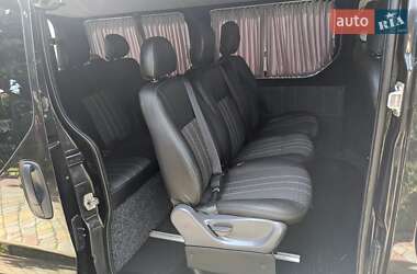 Минивэн Renault Trafic 2012 в 