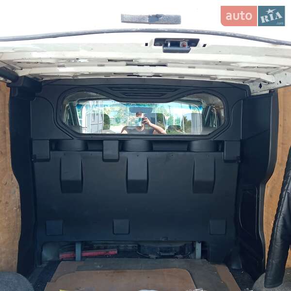 Минивэн Renault Trafic 2006 в Виноградове