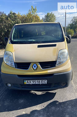 Другие легковые Renault Trafic 2008 в Харькове