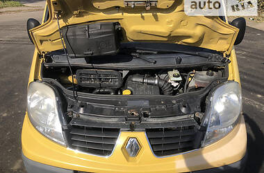 Другие легковые Renault Trafic 2008 в Харькове