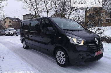 Мінівен Renault Trafic 2015 в Рівному