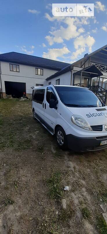 Минивэн Renault Trafic 2008 в Харькове