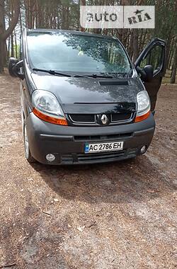 Мінівен Renault Trafic 2002 в Києві