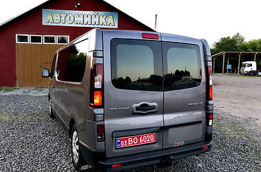 Мінівен Renault Trafic 2017 в 