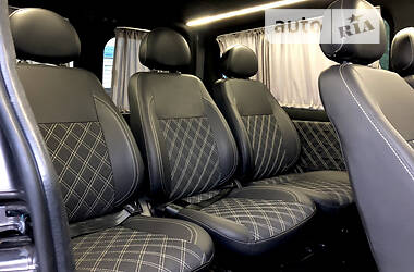 Мінівен Renault Trafic 2017 в 
