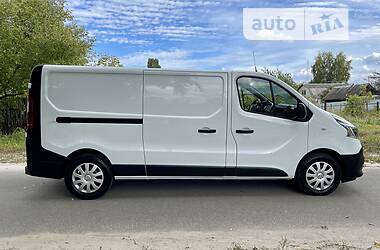 Минивэн Renault Trafic 2020 в 
