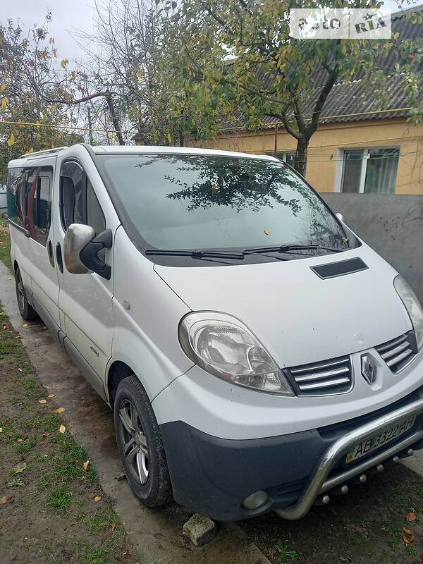 Минивэн Renault Trafic 2007 в Обухове