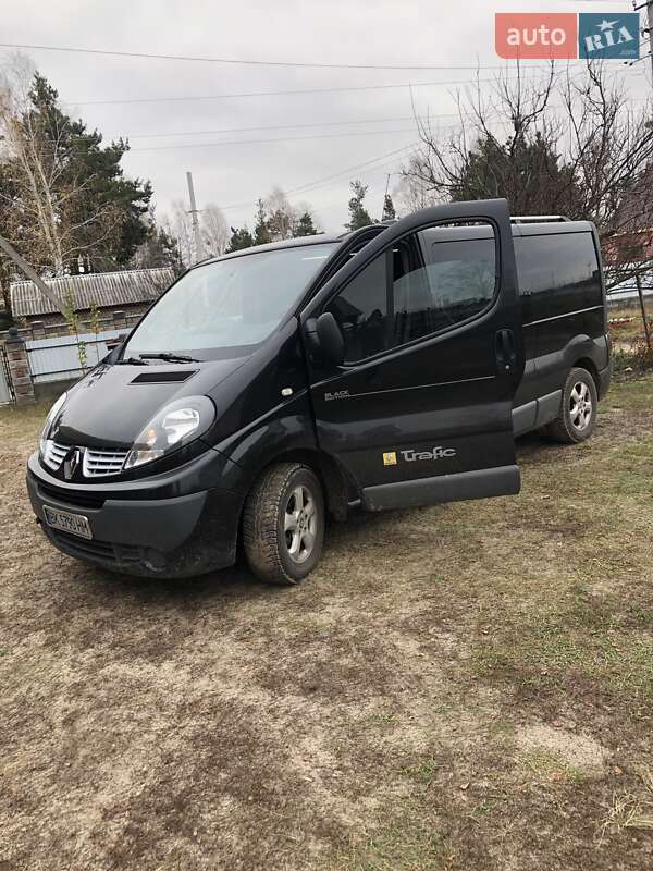 Мінівен Renault Trafic 2012 в Рокитному
