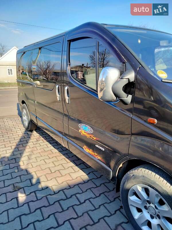 Мікроавтобус Renault Trafic 2007 в Березівці