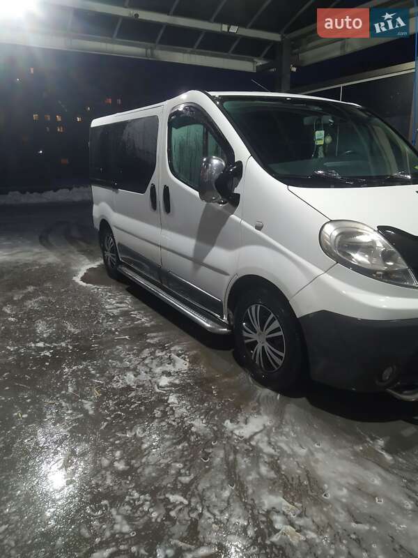 Мінівен Renault Trafic 2008 в Олександрії фото 3 Мінівен Renault Trafic 2008 в Олександрії