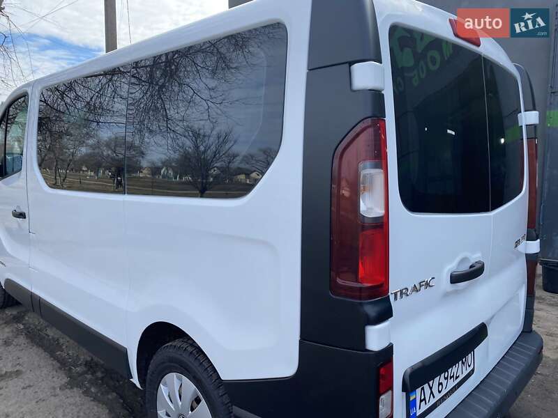 Минивэн Renault Trafic 2016 в Арцизе