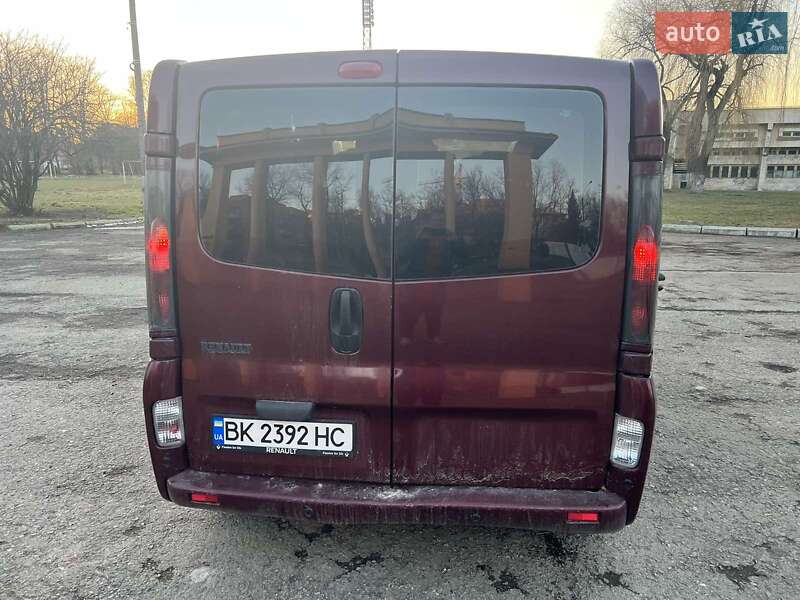Минивэн Renault Trafic 2006 в Ивано-Франковске
