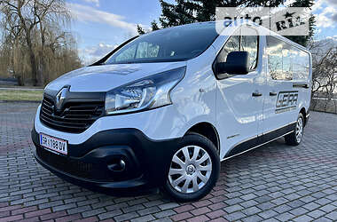 Минивэн Renault Trafic 2017 в Луцке