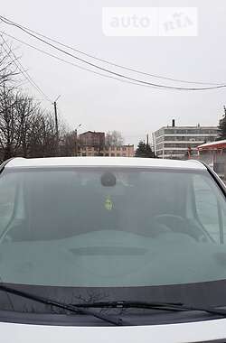 Минивэн Renault Trafic 2011 в 