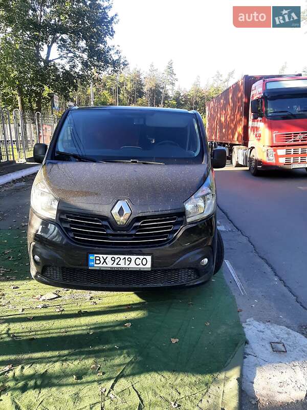 Минивэн Renault Trafic 2015 в Львове фото 9 Минивэн Renault Trafic 2015 в Львове