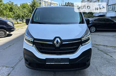 Минивэн Renault Trafic 2021 в 