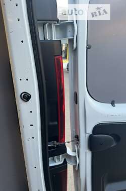 Вантажний фургон Renault Trafic 2020 в Луцьку