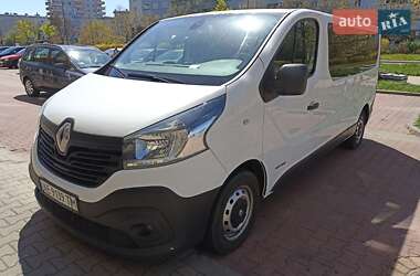 Мінівен Renault Trafic 2015 в Львові