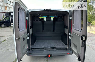 Минивэн Renault Trafic 2013 в 