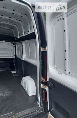 Вантажний фургон Renault Trafic 2016 в 