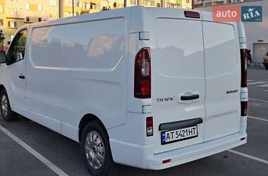 Вантажний фургон Renault Trafic 2018 в Івано-Франківську