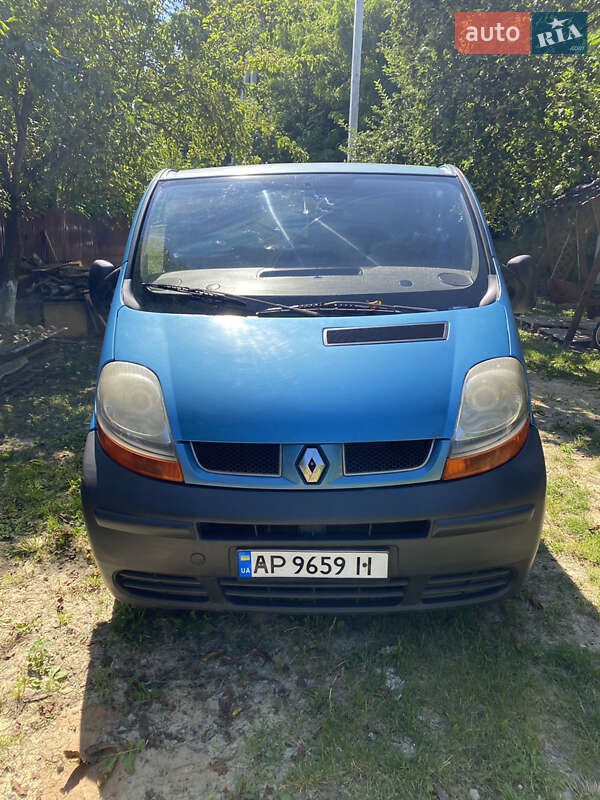 Renault Trafic 2003