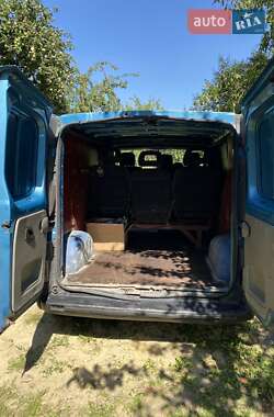 Микроавтобус Renault Trafic 2003 в Теребовле