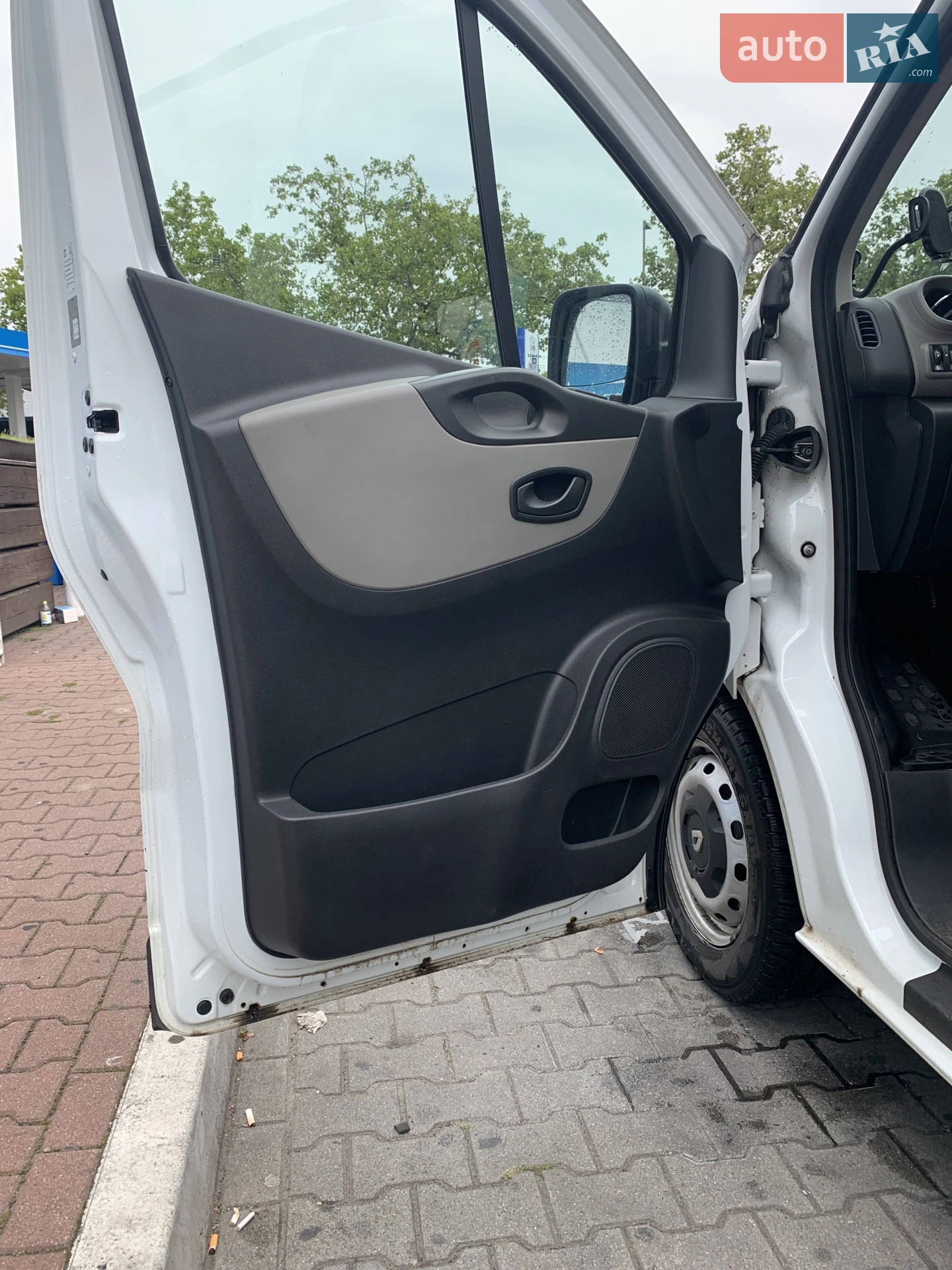2015 Renault Trafic - мініатюра 15
