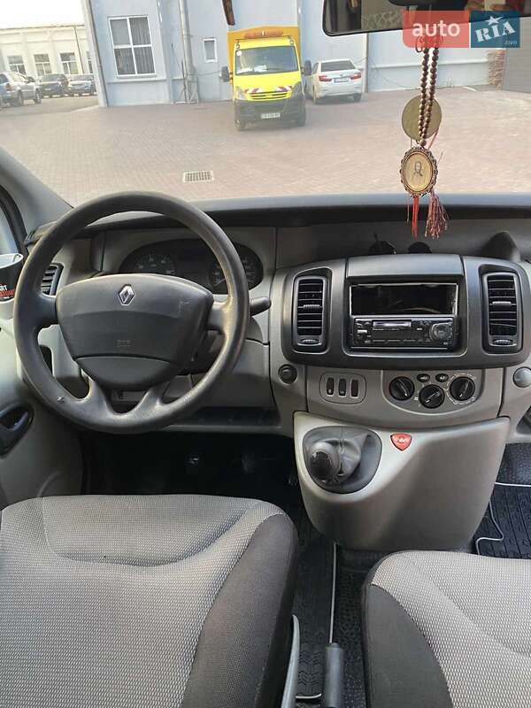 Мінівен Renault Trafic 2006 в Броварах