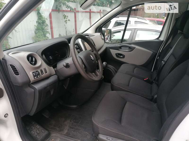 Вантажний фургон Renault Trafic 2017 в Ірпені фото 16 Вантажний фургон Renault Trafic 2017 в Ірпені