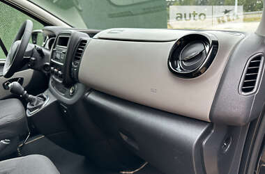 Минивэн Renault Trafic 2019 в 