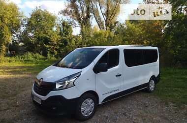 Минивэн Renault Trafic 2016 в Бахмаче