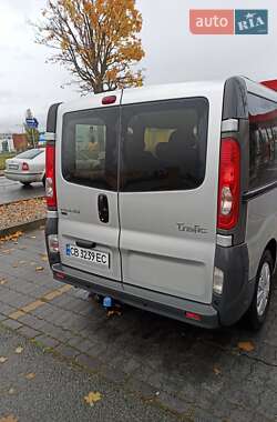 Минивэн Renault Trafic 2007 в 