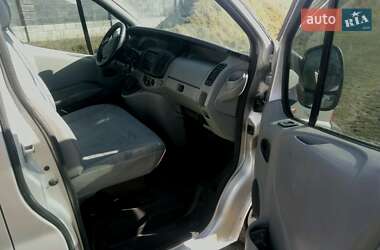 Минивэн Renault Trafic 2003 в Ровно