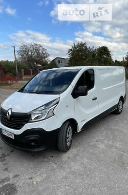 Вантажний фургон Renault Trafic 2017 в Переяславі