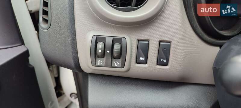 Минивэн Renault Trafic 2016 в Хмельницком фото 41 Минивэн Renault Trafic 2016 в Хмельницком