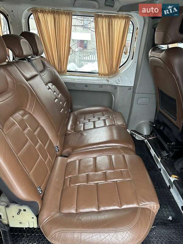 Минивэн Renault Trafic 2007 в Львове